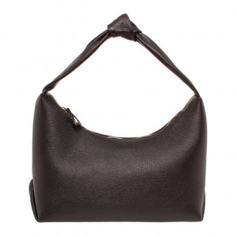 ??????? ????? Elara Brown